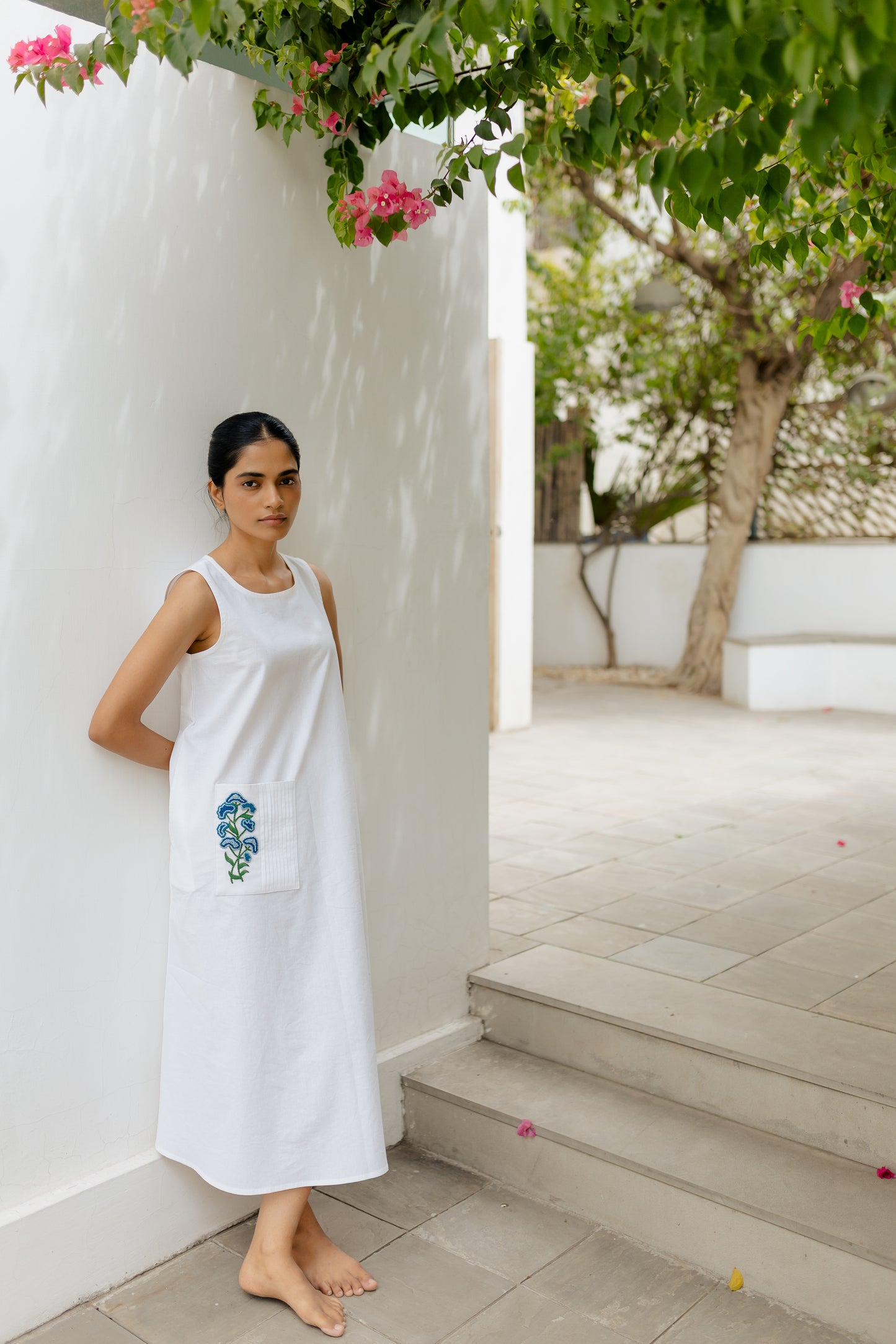 White A-line Long Dress with Blue Pocket