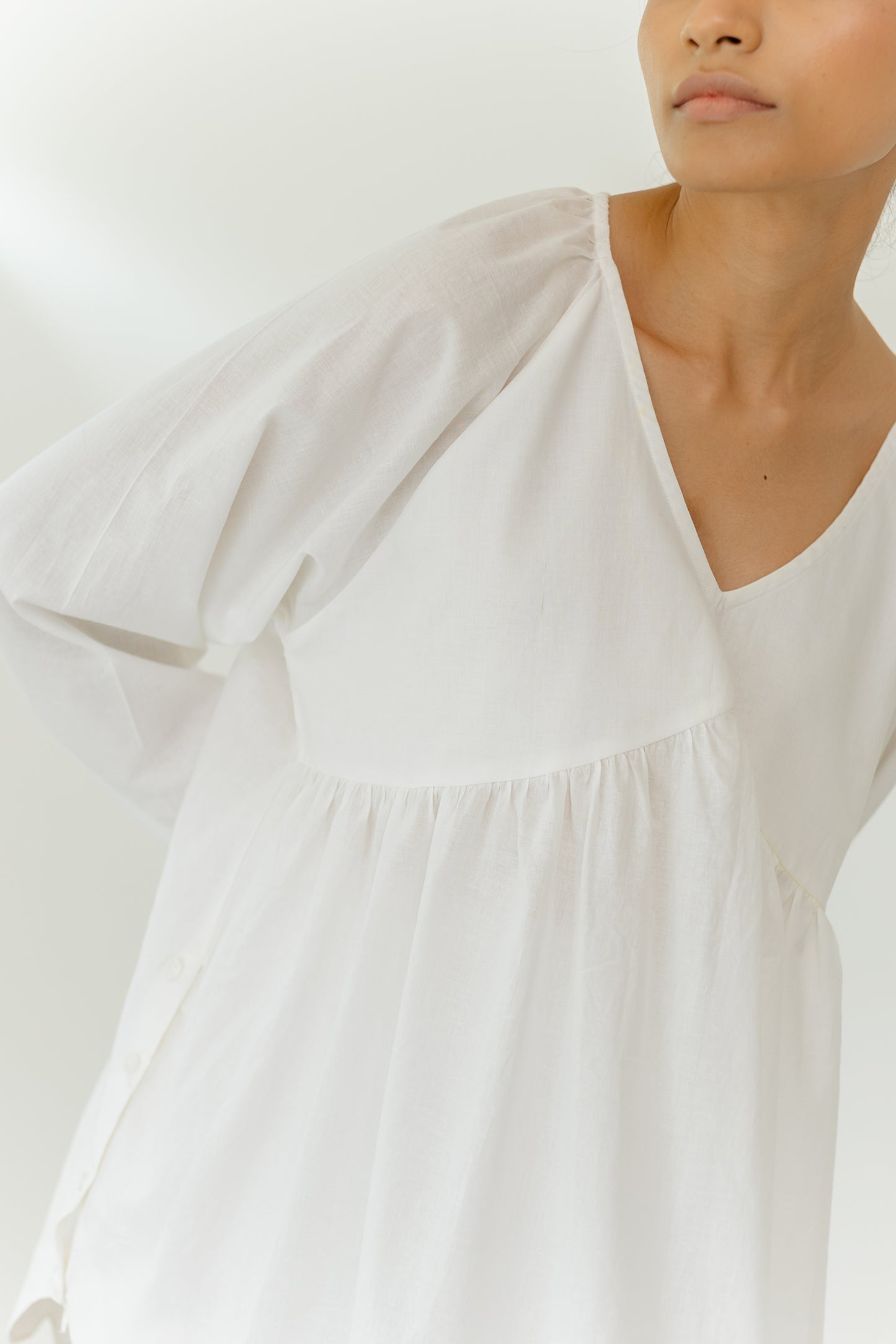 White Short Dress with Raglan Sleeves