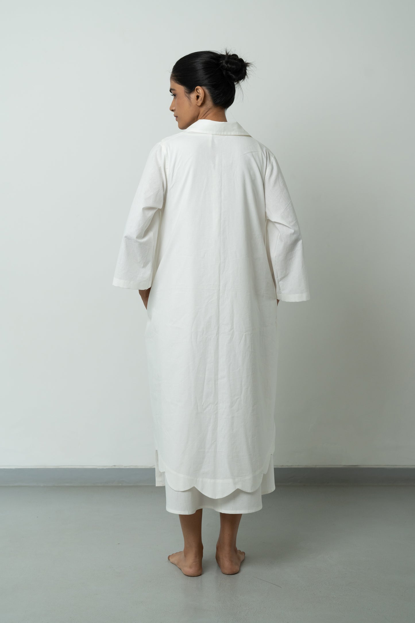 White Not-so-regular Shirt Jacket